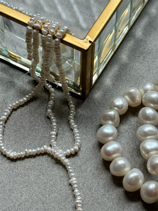 Sole Pearl Necklace